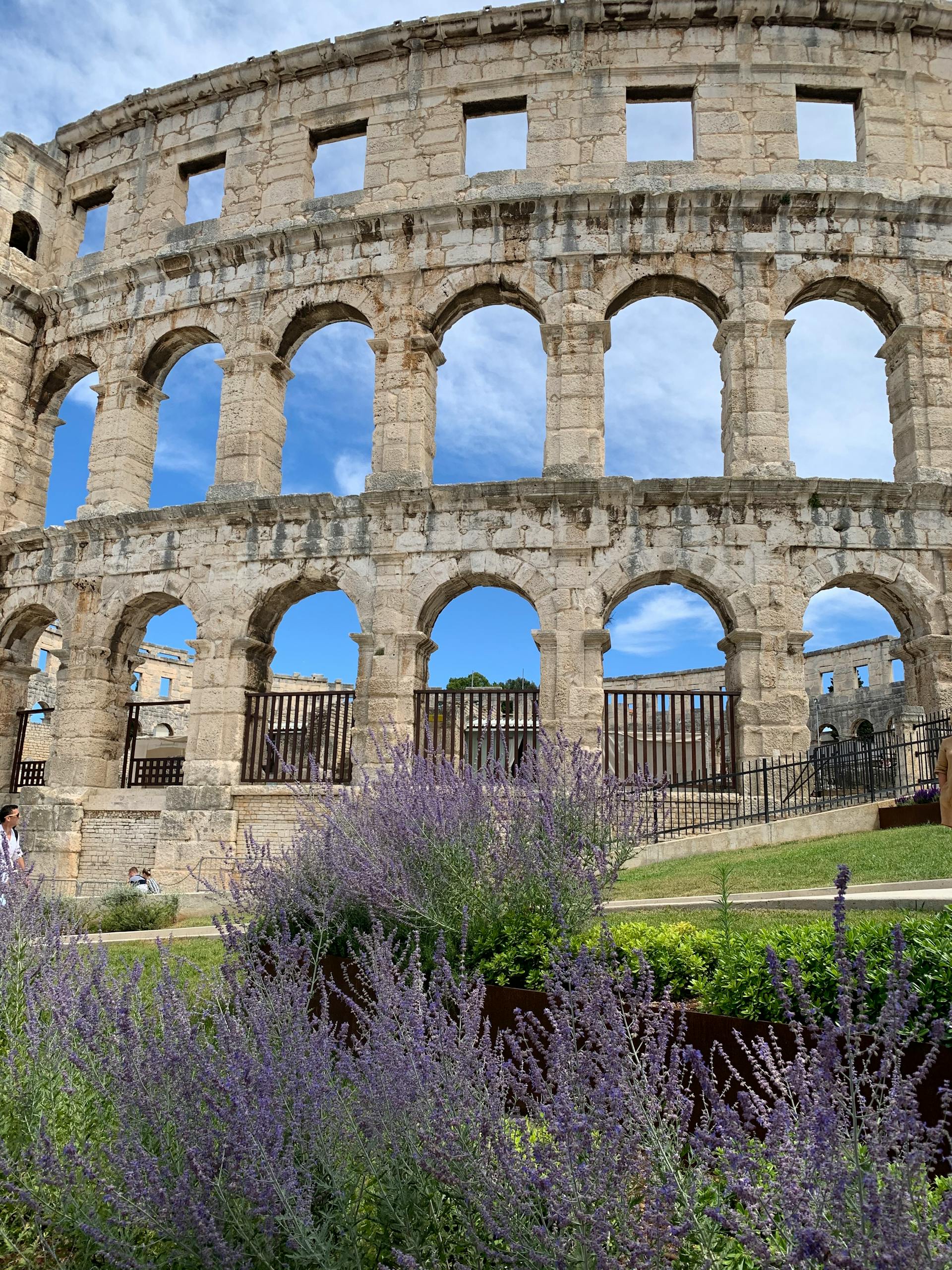 Pula 2.jpg